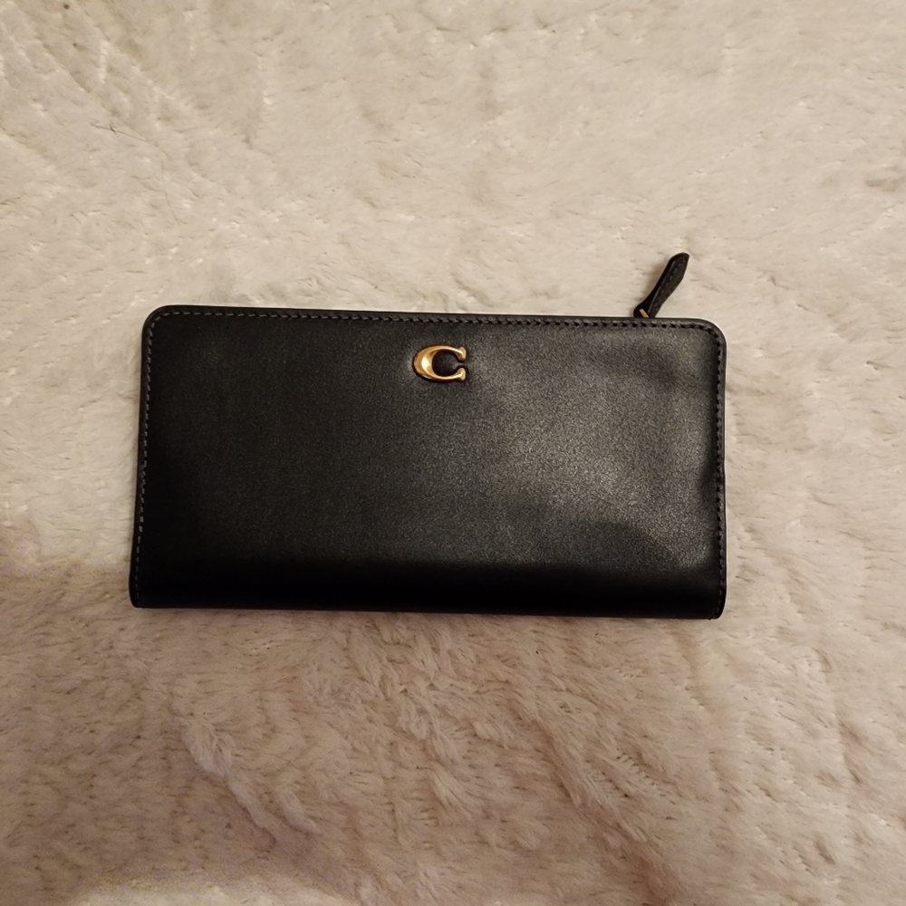 Coach wallet nwot